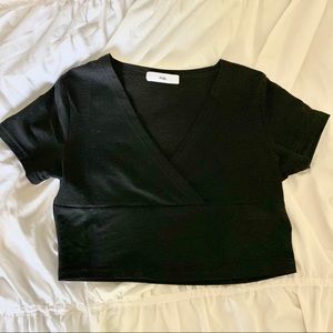 Adika Black Cropped Tee